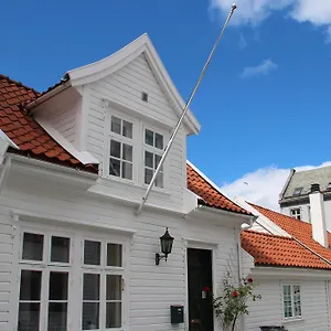 skuteviken-apartments-anno-1790.hotelsinbergen.net/